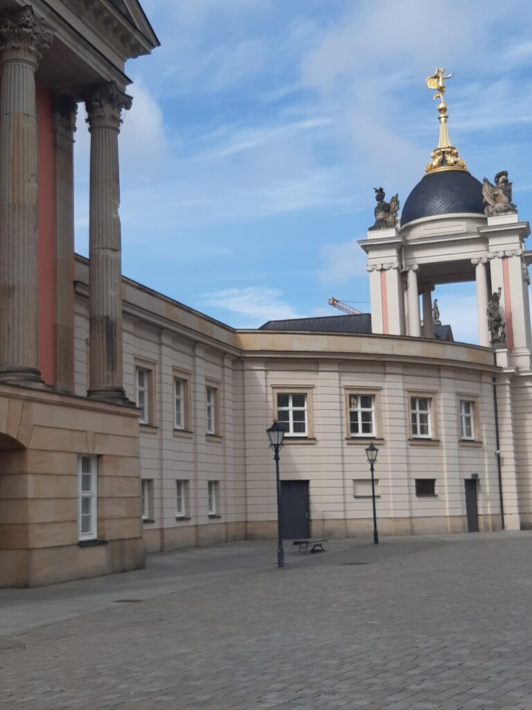 Blick auf das Stadtschloss vom Alten Markt